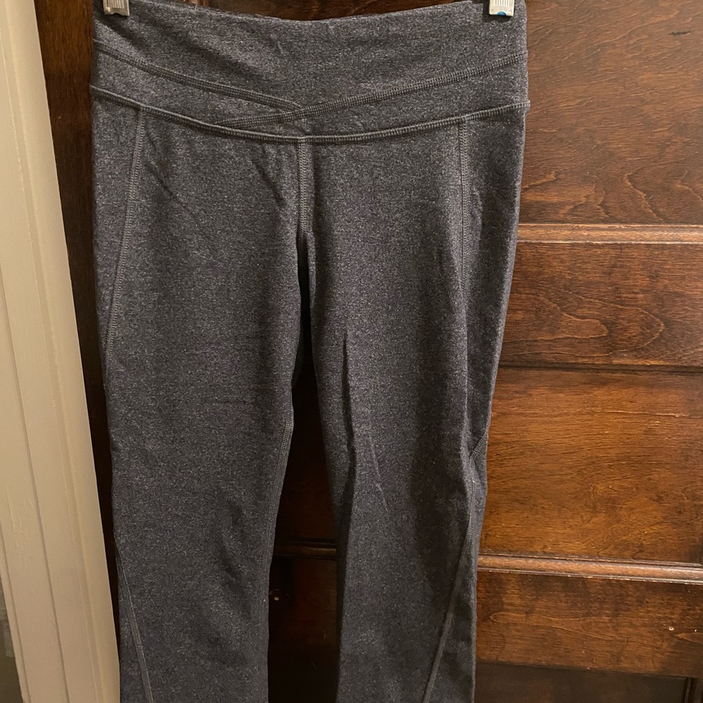 Lucy capri leggings